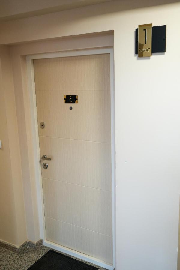 סובוטיקה Apartman Jelena מראה חיצוני תמונה